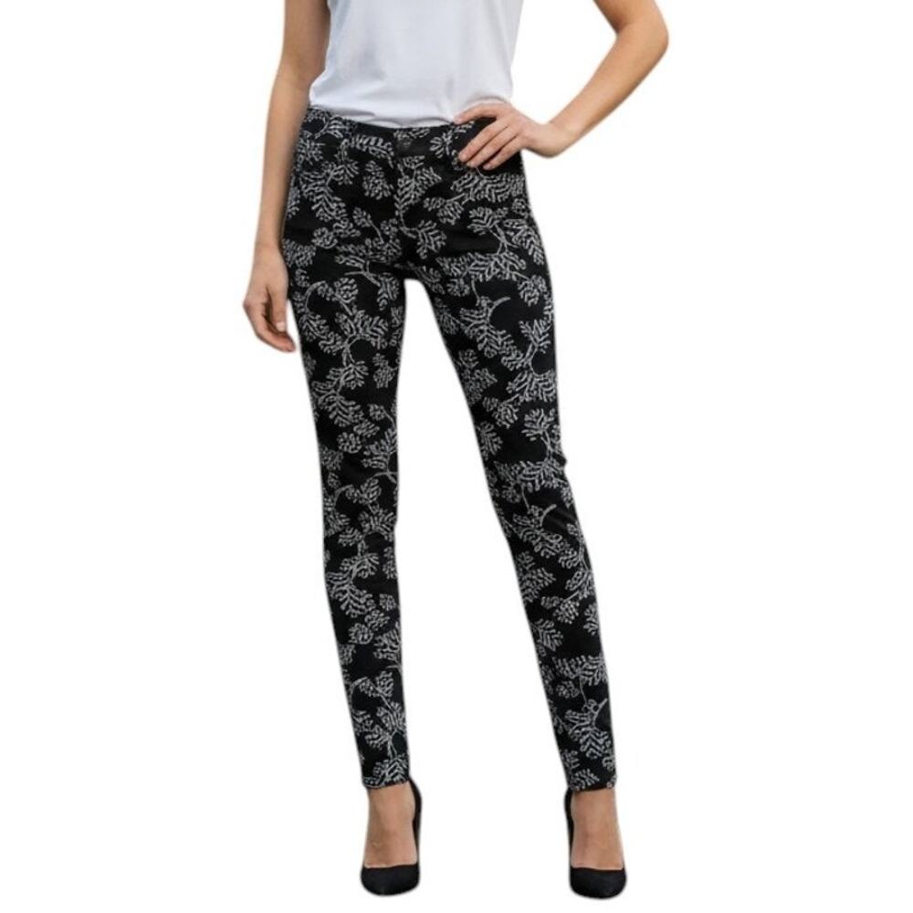 Marc by Marc Jacobs Mid-Rise Skinny Leg Jeans, US27